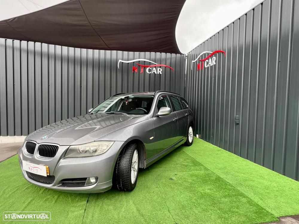 BMW 318 d Touring Navigation Sport - 3