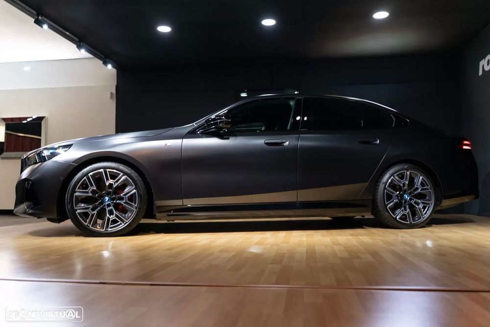 BMW i5 M60 xDrive Pack Desportivo M Pro - 8