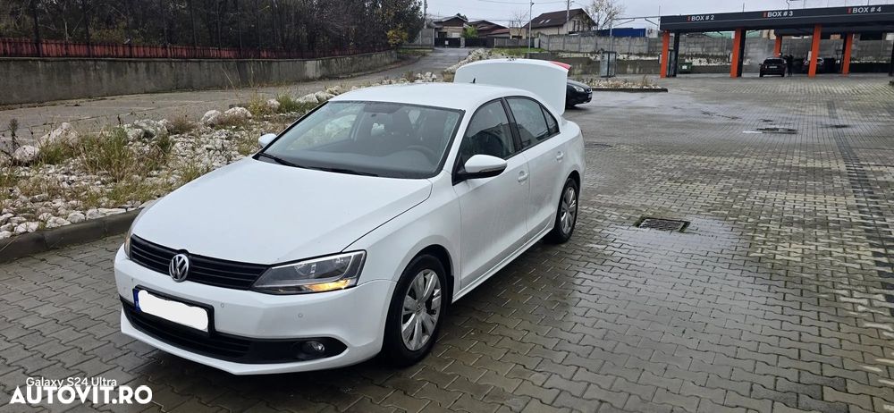 Volkswagen Jetta 1.2 TSI Comfortline - 4