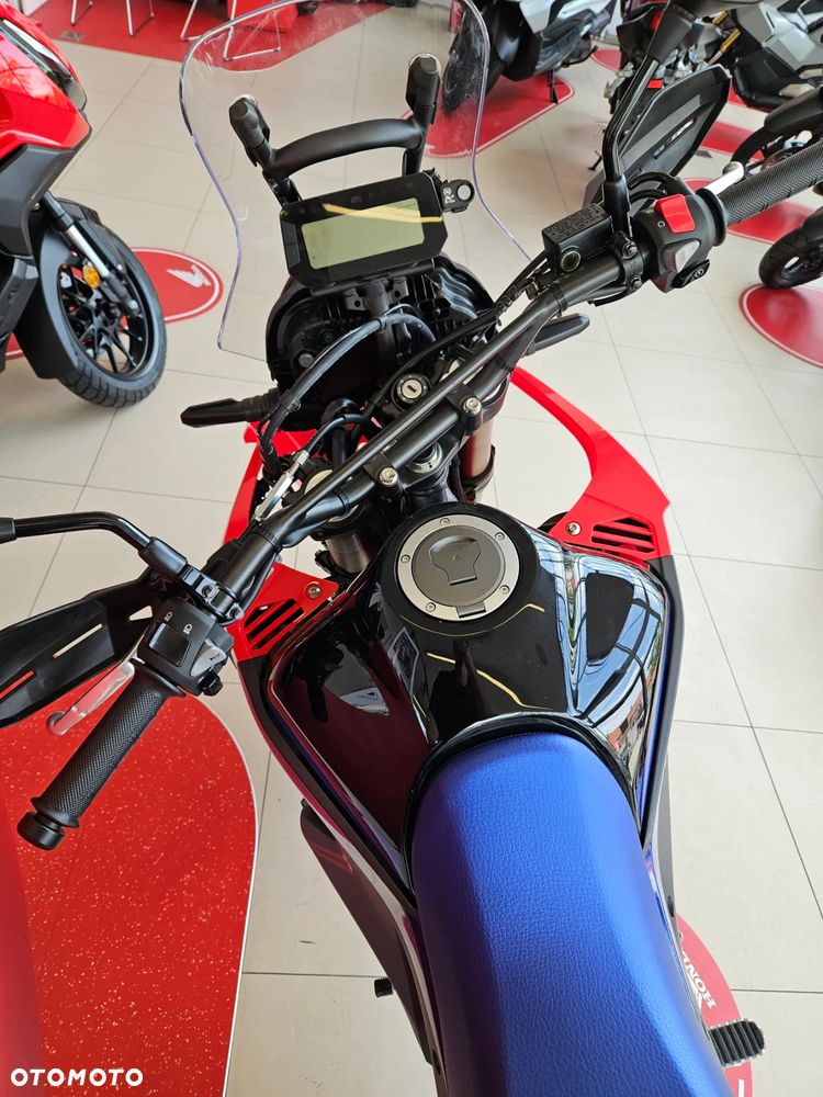 Honda CRF - 11