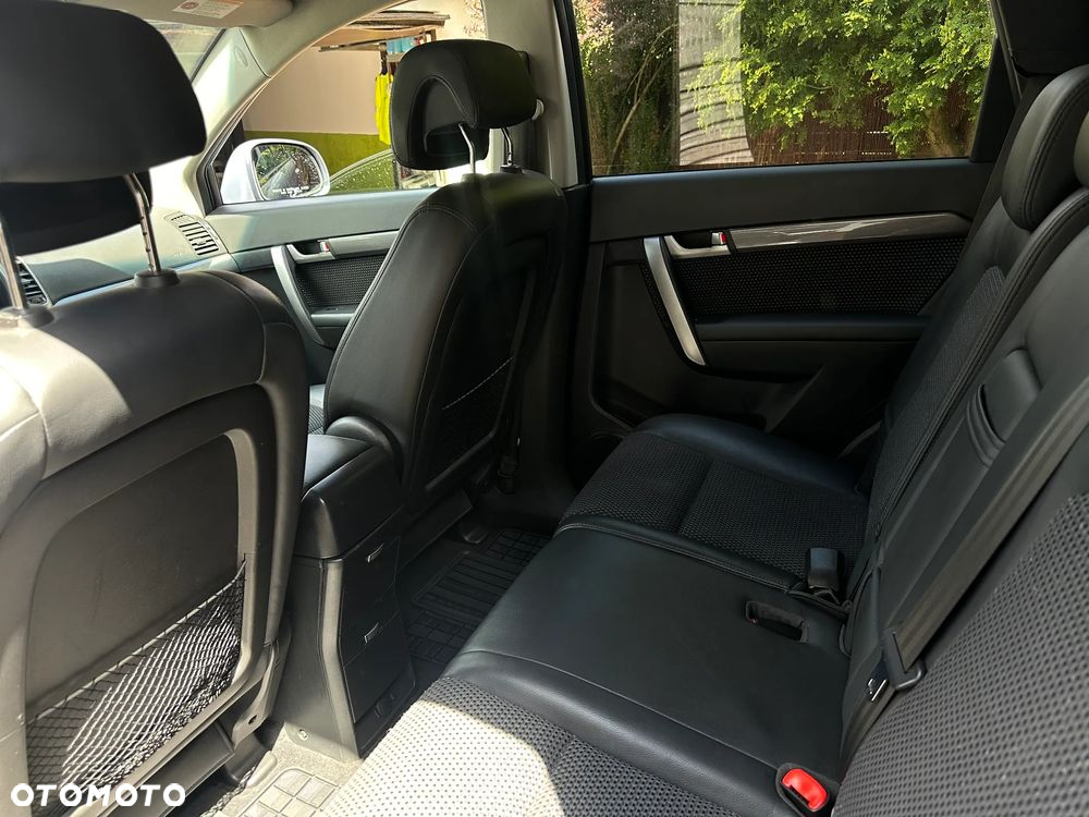 Chevrolet Captiva 2.4 2WD 7 Sitzer LS - 15