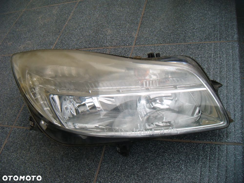 opel insignia a 10r lampa prawy przód europa  13226783 - 1