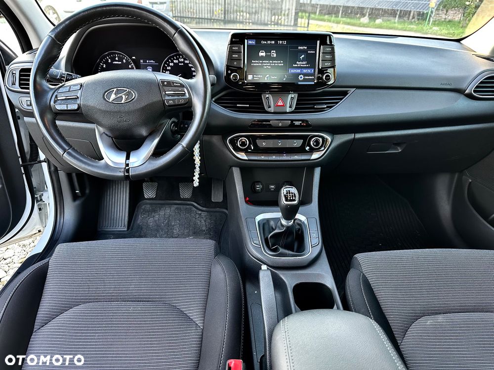 Hyundai i30 1.5 T-GDI 48V Executive - 7