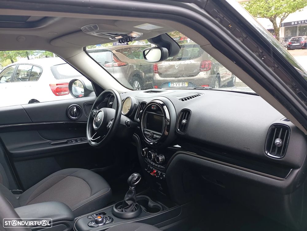 MINI Countryman Cooper Aut. John Cooper Works - 11