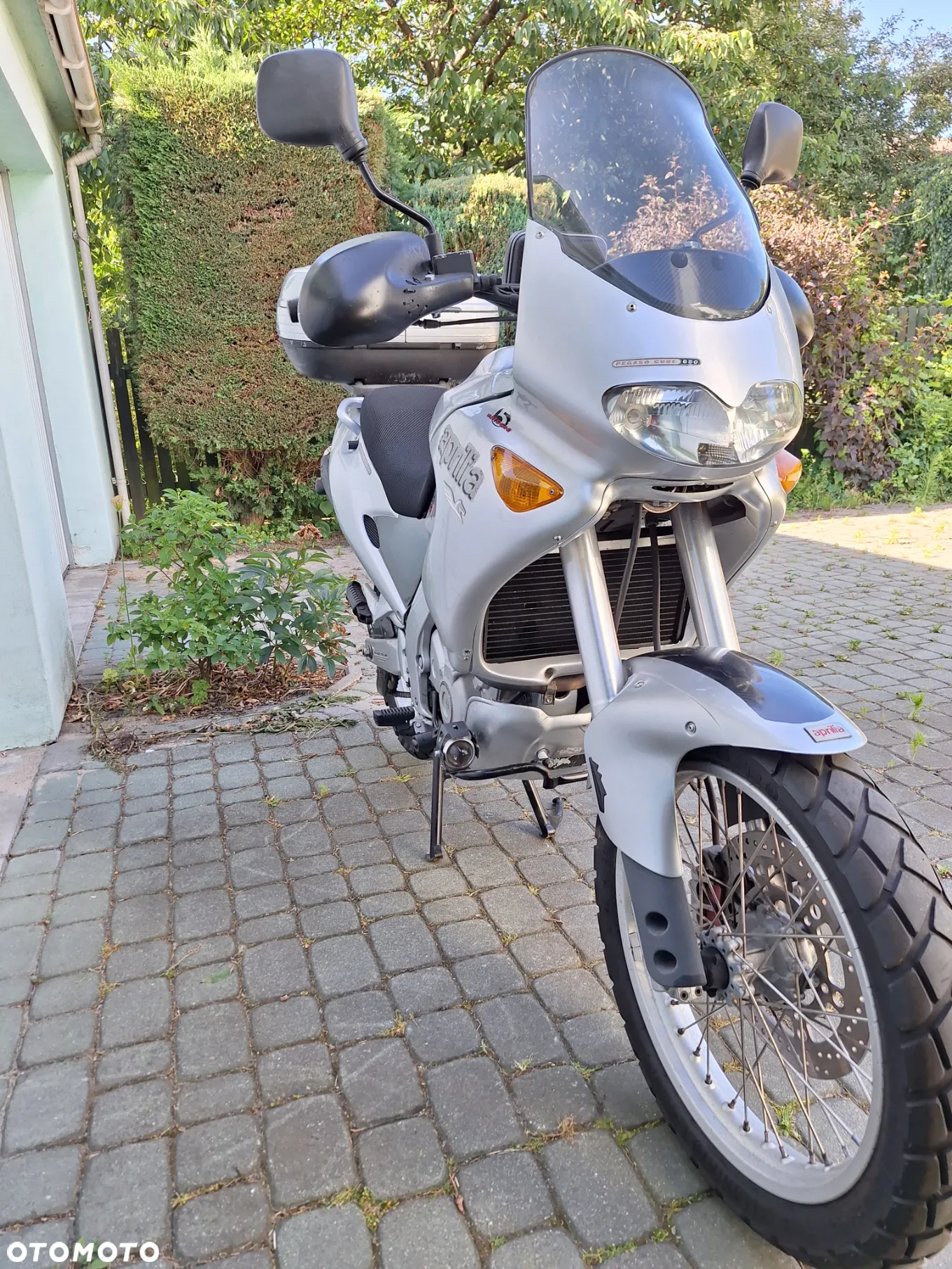 Aprilia Pegaso - 4