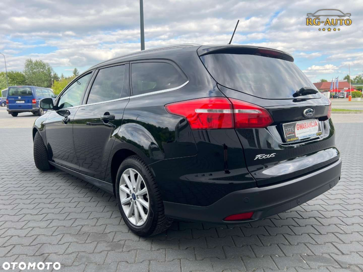 Ford Focus - 12