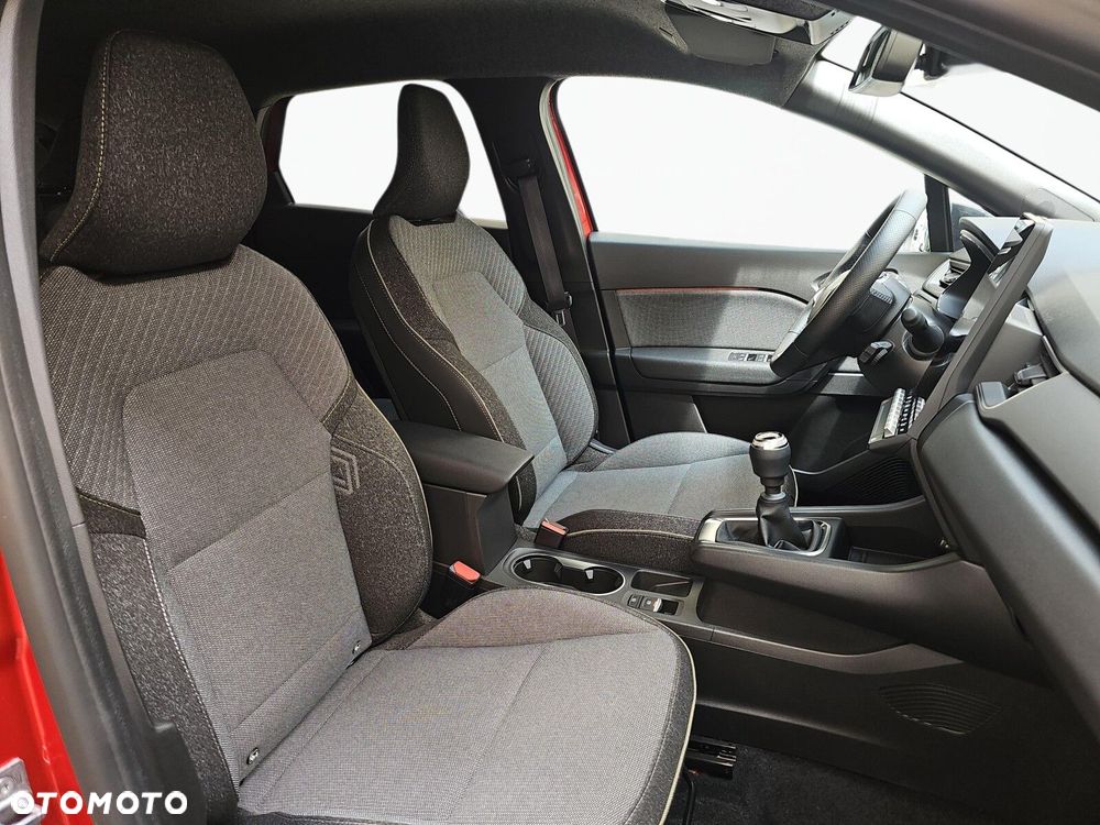 Renault Captur - 16
