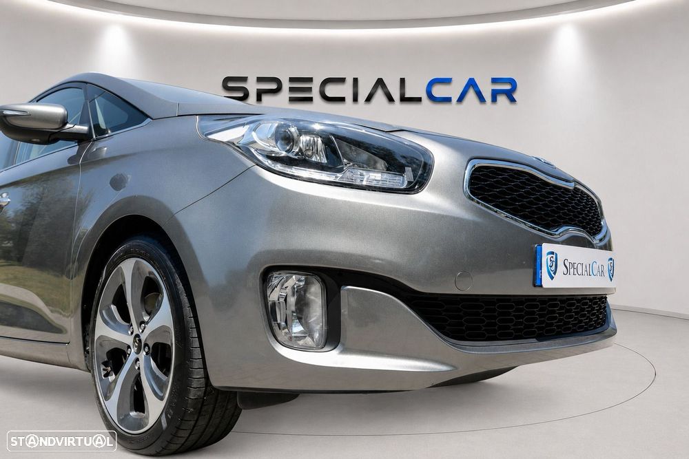 Kia Carens 1.7 CRDi ISG EX - 42