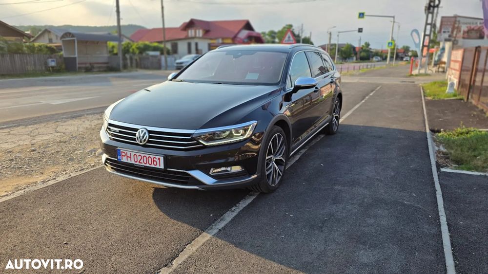 Volkswagen Passat Variant 2.0 TDI SCR 4Motion DSG Highline - 24