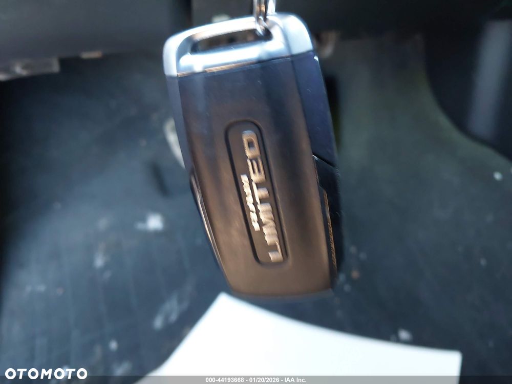 RAM 1500 Crew Cab Limited - 13