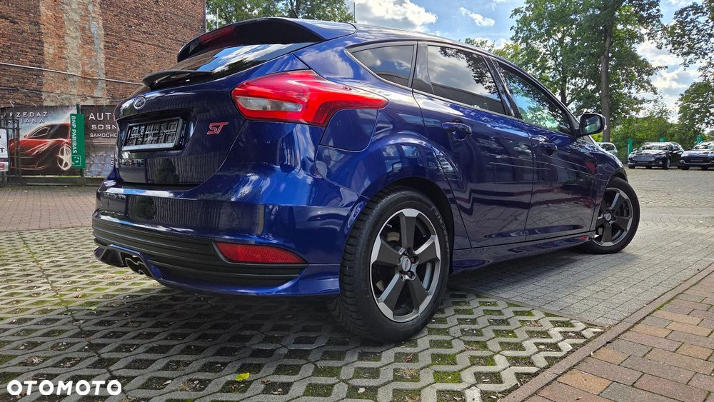 Ford Focus 2.0 TDCi ST-2 - 3