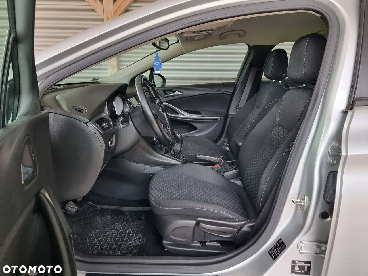Opel Astra - 10