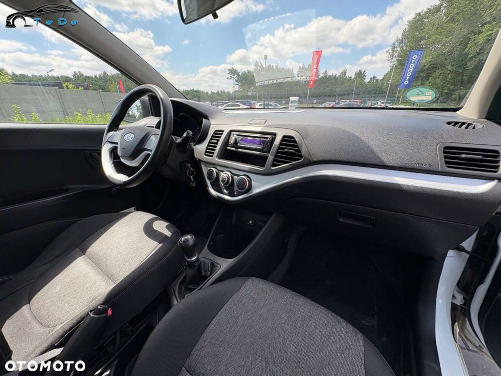 Kia Picanto 1.0 ISG Fifa World Cup Edition - 28