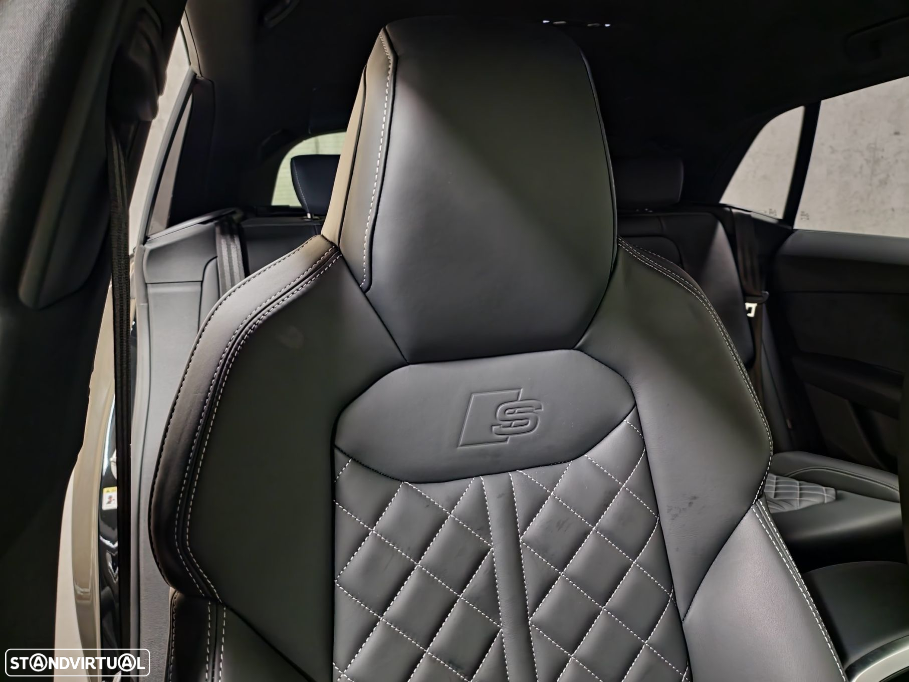Audi Q8 60 TFSIe quattro S line Tiptronic - 42
