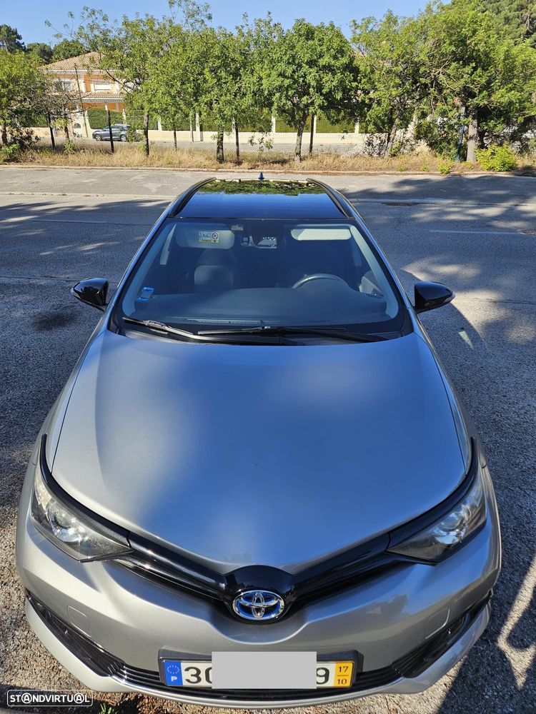 Toyota Auris Touring Sports 1.8 HSD Comfort+P.Sport - 2