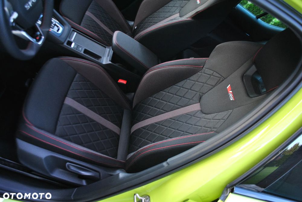 Skoda Octavia 2.0 TSI RS DSG - 28