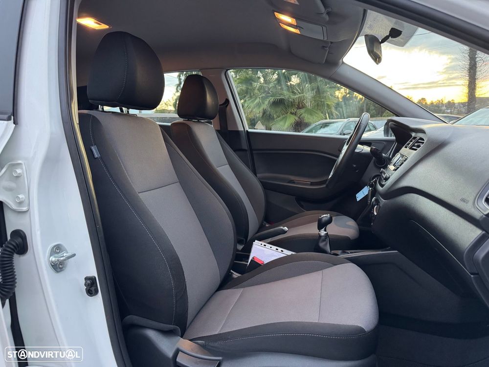 Hyundai i20 1.2 Comfort - 23