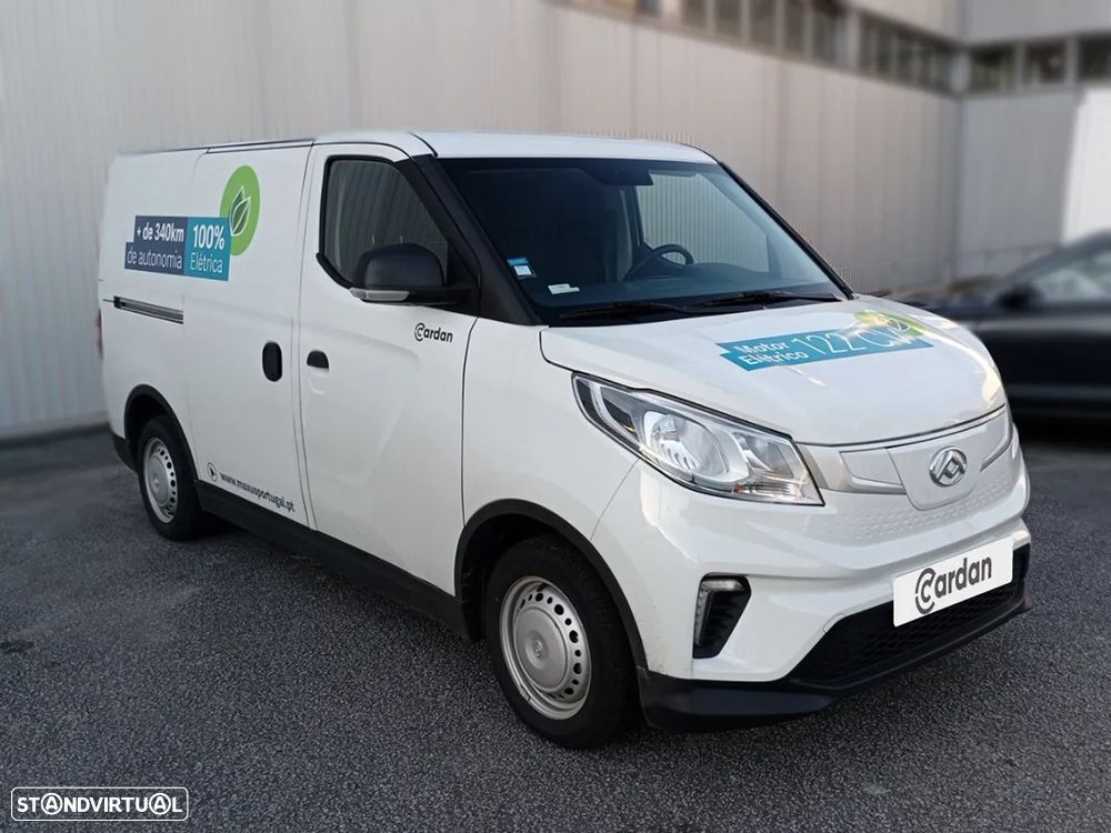 Maxus eDeliver3 Cargo Van SWB 35kWh MY21 - 3