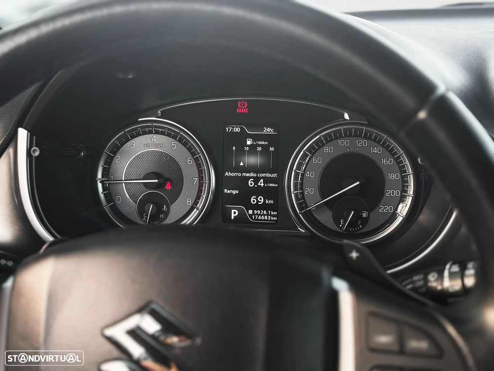 Suzuki Vitara 1.0T GLE AT - 16