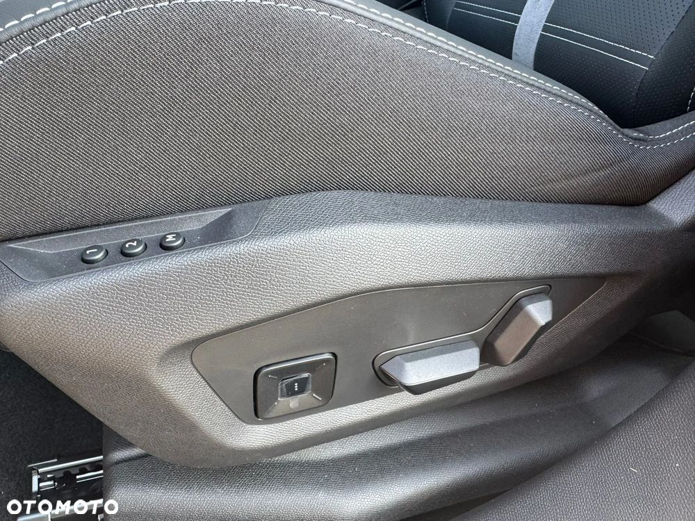 Opel Grandland 1.2 mHEV GS eDTC6 - 24