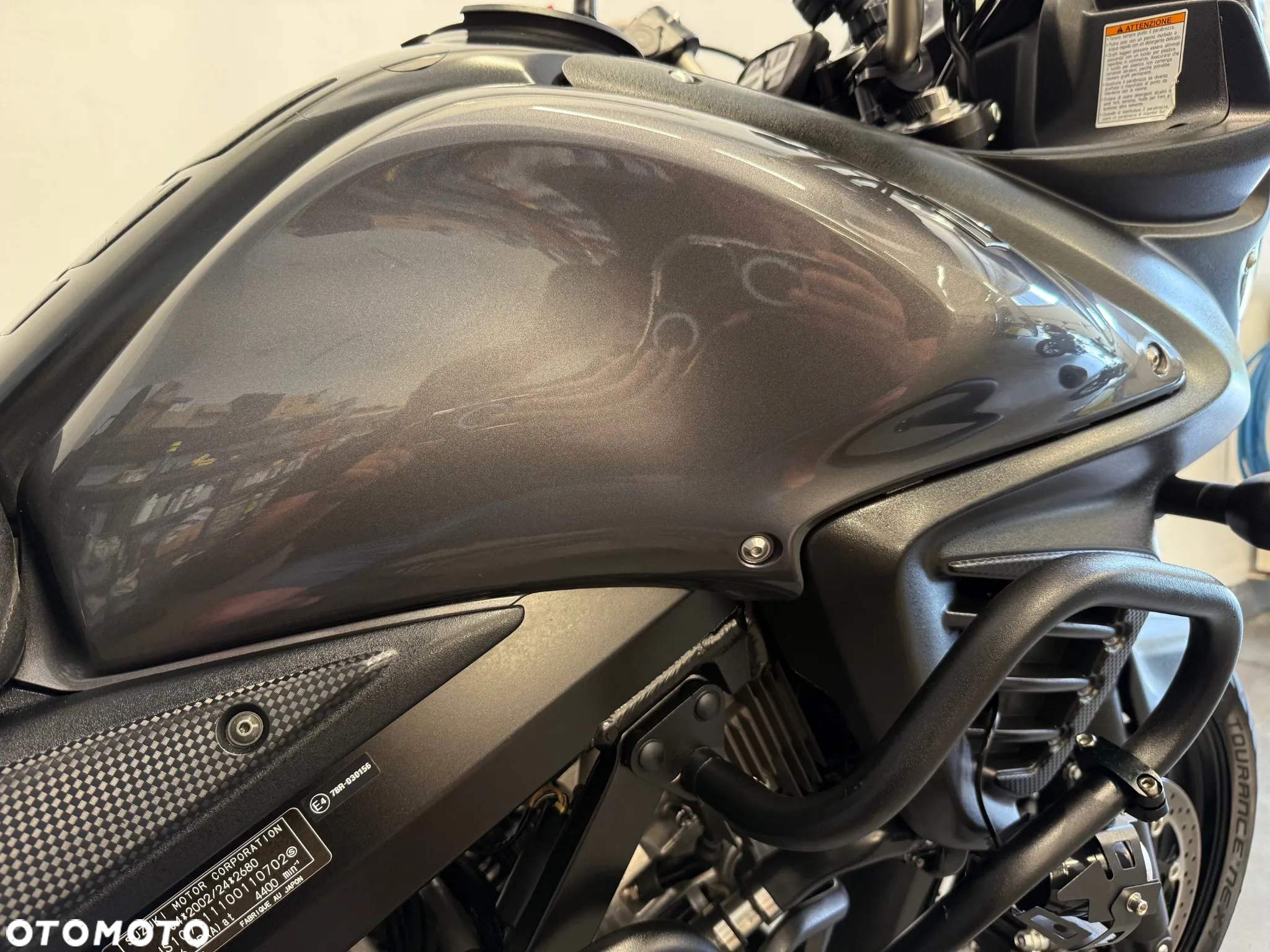 Suzuki V-STROM - 33