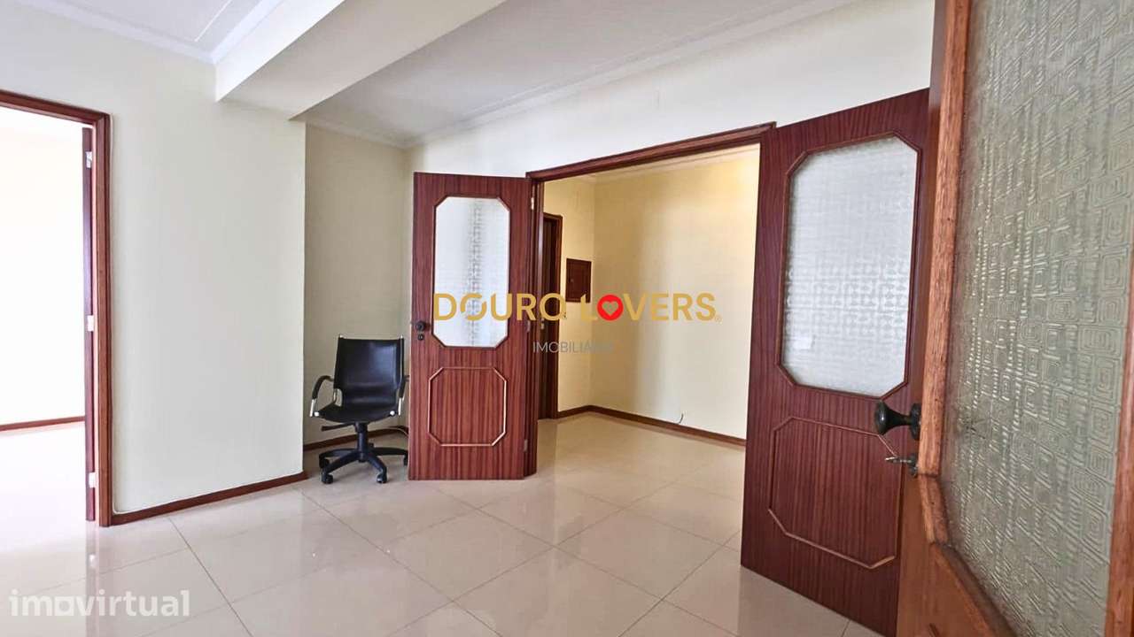 T3+1 com Localização Premium  | Uma Nova Forma de Viver em... - Grande imagem: 4/60