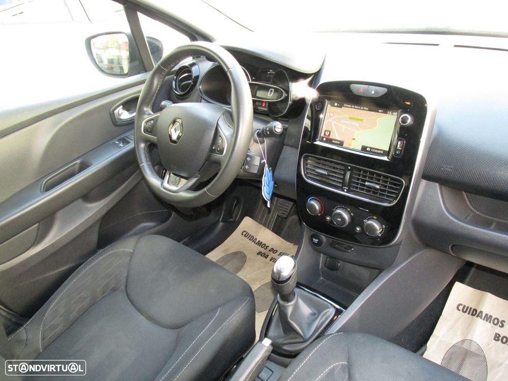 Renault Clio Sport Tourer 0.9 TCe Limited - 16