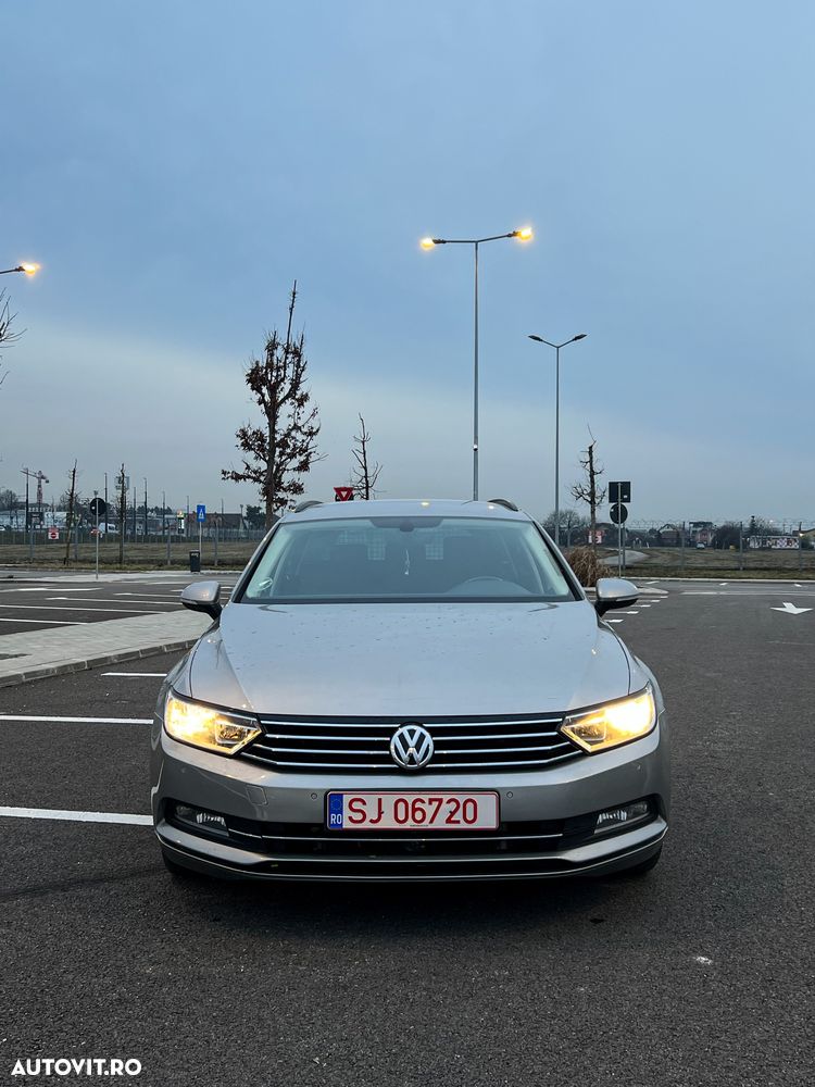 Volkswagen Passat 2.0 TDI SCR DSG Comfortline - 4