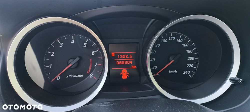 Mitsubishi Lancer 1.6 Inform - 8