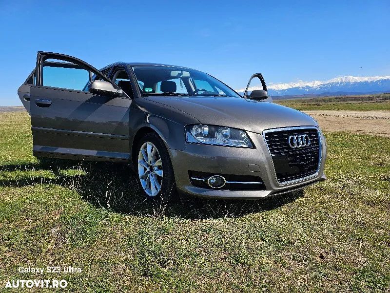 Audi A3 2.0 TDI Sportback Attraction - 1