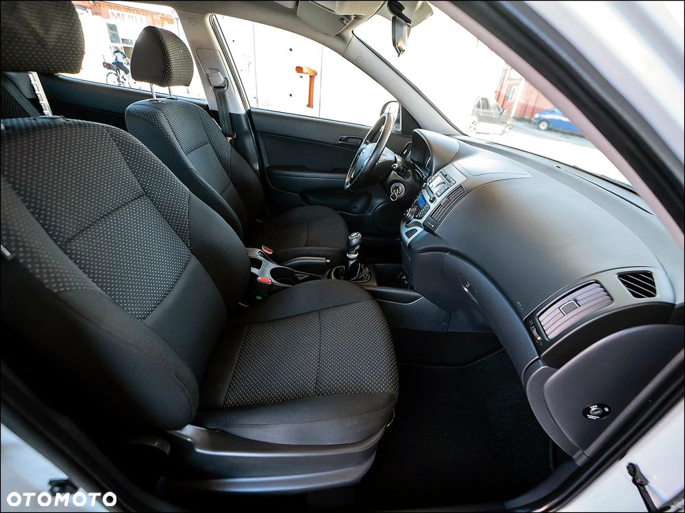 Hyundai i30 - 33