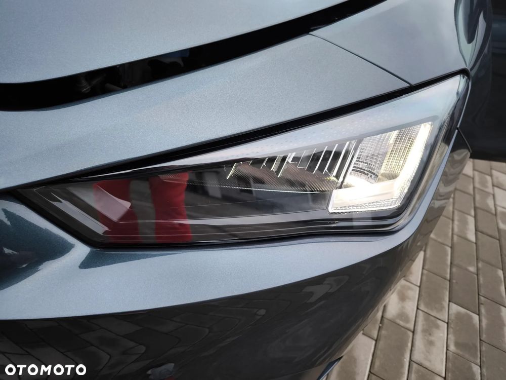 Seat Leon Sportstourer 2.0 TDI DSG Style - 3
