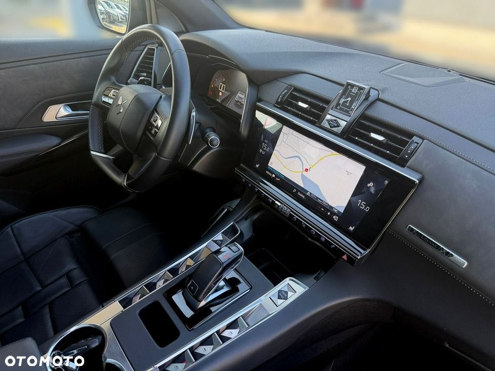 DS Automobiles DS 7 Crossback - 17