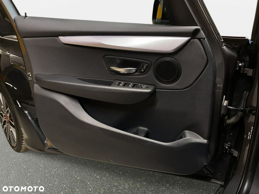BMW Seria 2 - 36