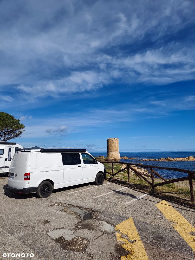 Volkswagen T5 Campervan - 4