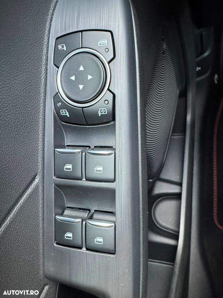 Ford Kuga 1.5 EcoBoost A8 FWD ST-Line X - 22