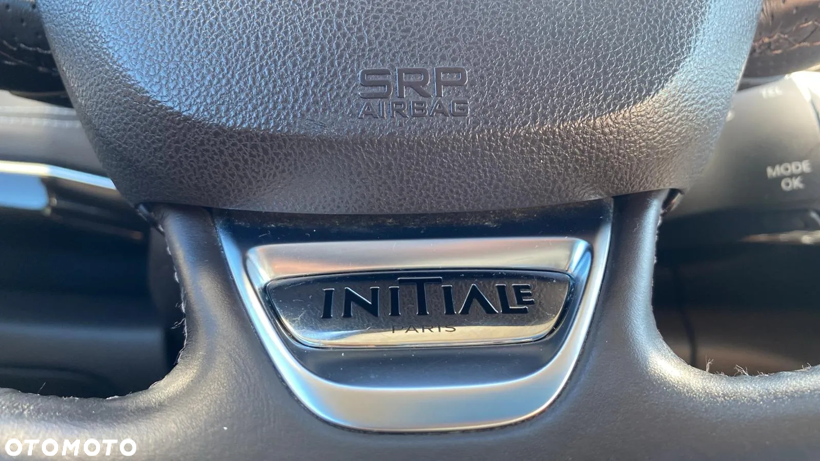 Renault Espace 1.6 dCi Energy Initiale Paris EDC - 28