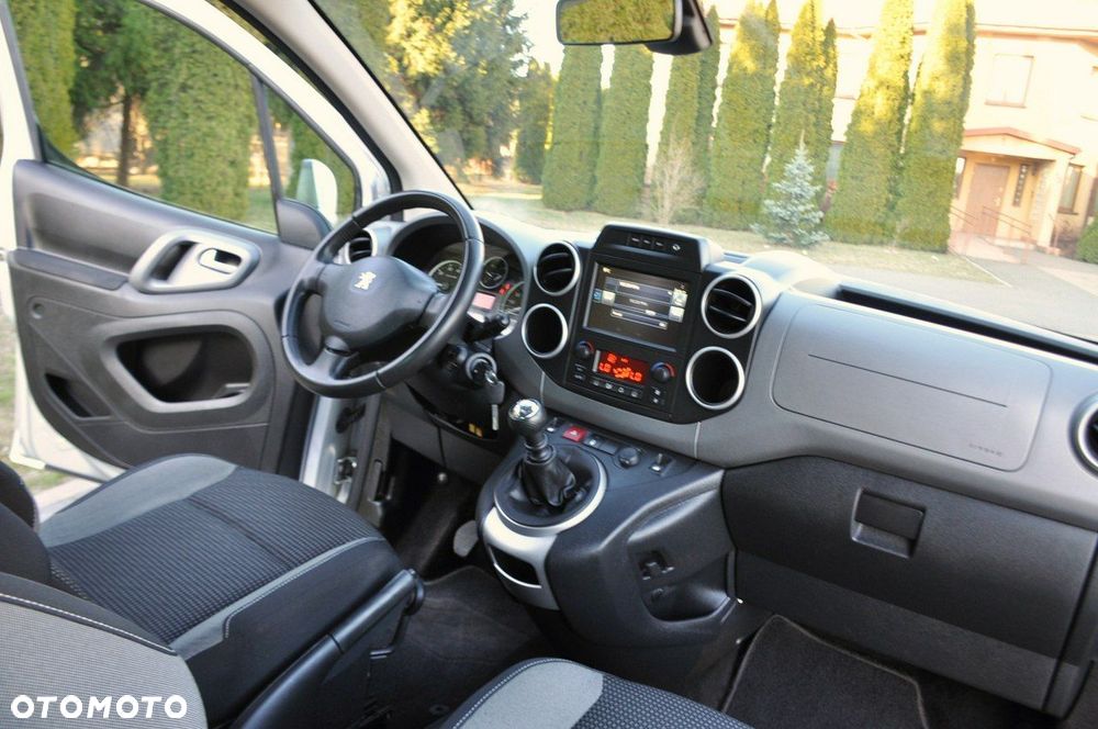 Peugeot Partner - 26