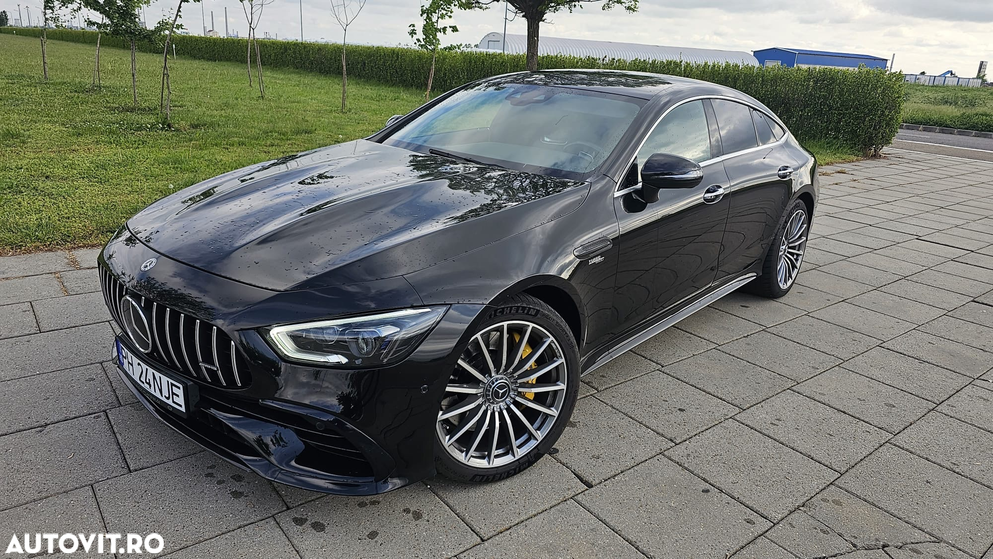 Mercedes-Benz AMG GT 43 4MATIC+ MHEV - 22