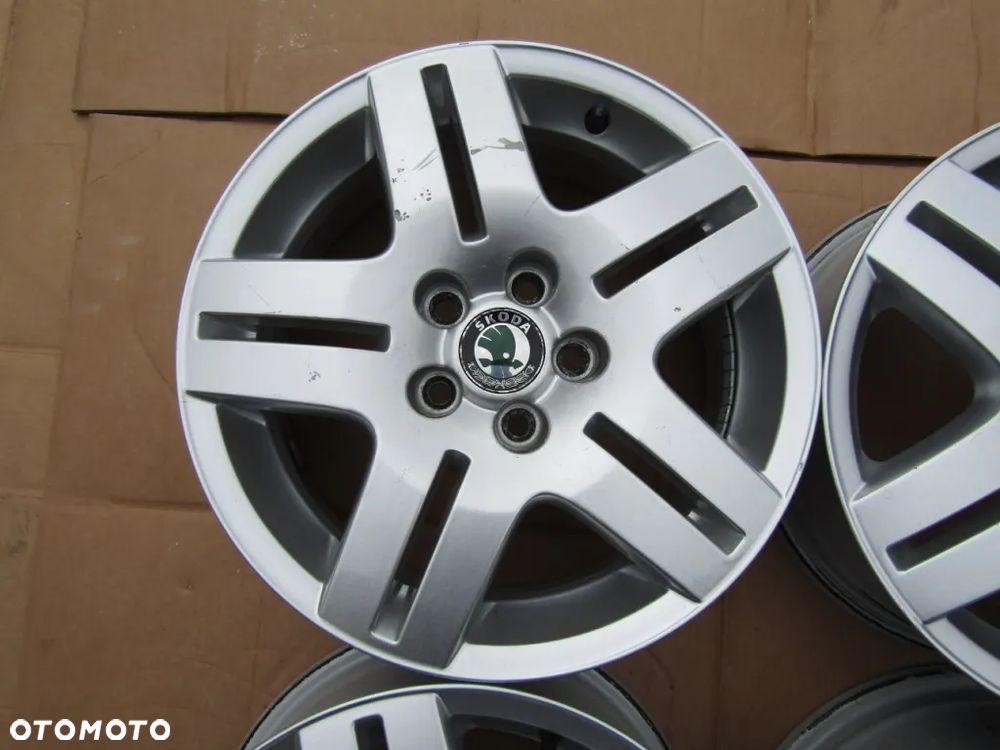 Felgi 15 Felgi Skoda Fabia II III Praktik Octavia I VW Polo Golf IV 5x100 - 7