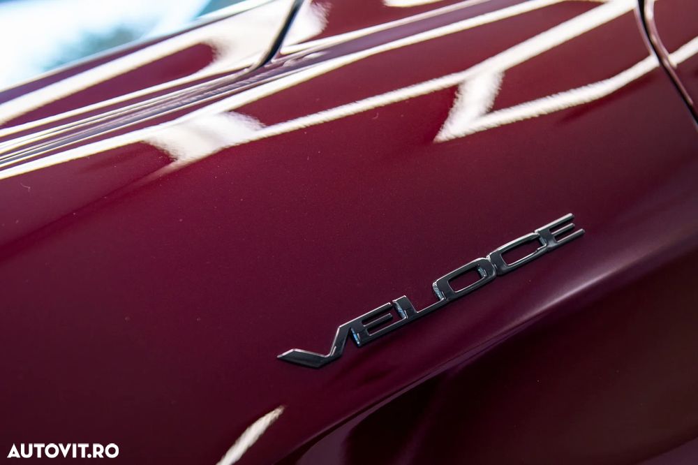 Alfa Romeo Giulia 2.0 Turbo AWD AT8 Veloce - 9