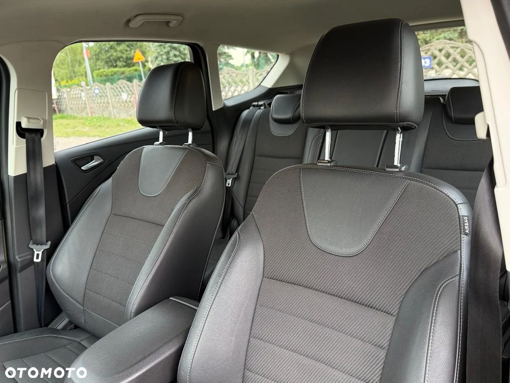 Ford Kuga 2.0 TDCi 4WD Titanium - 13