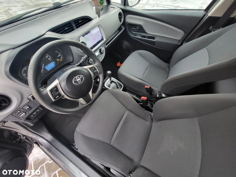 Toyota Yaris - 21