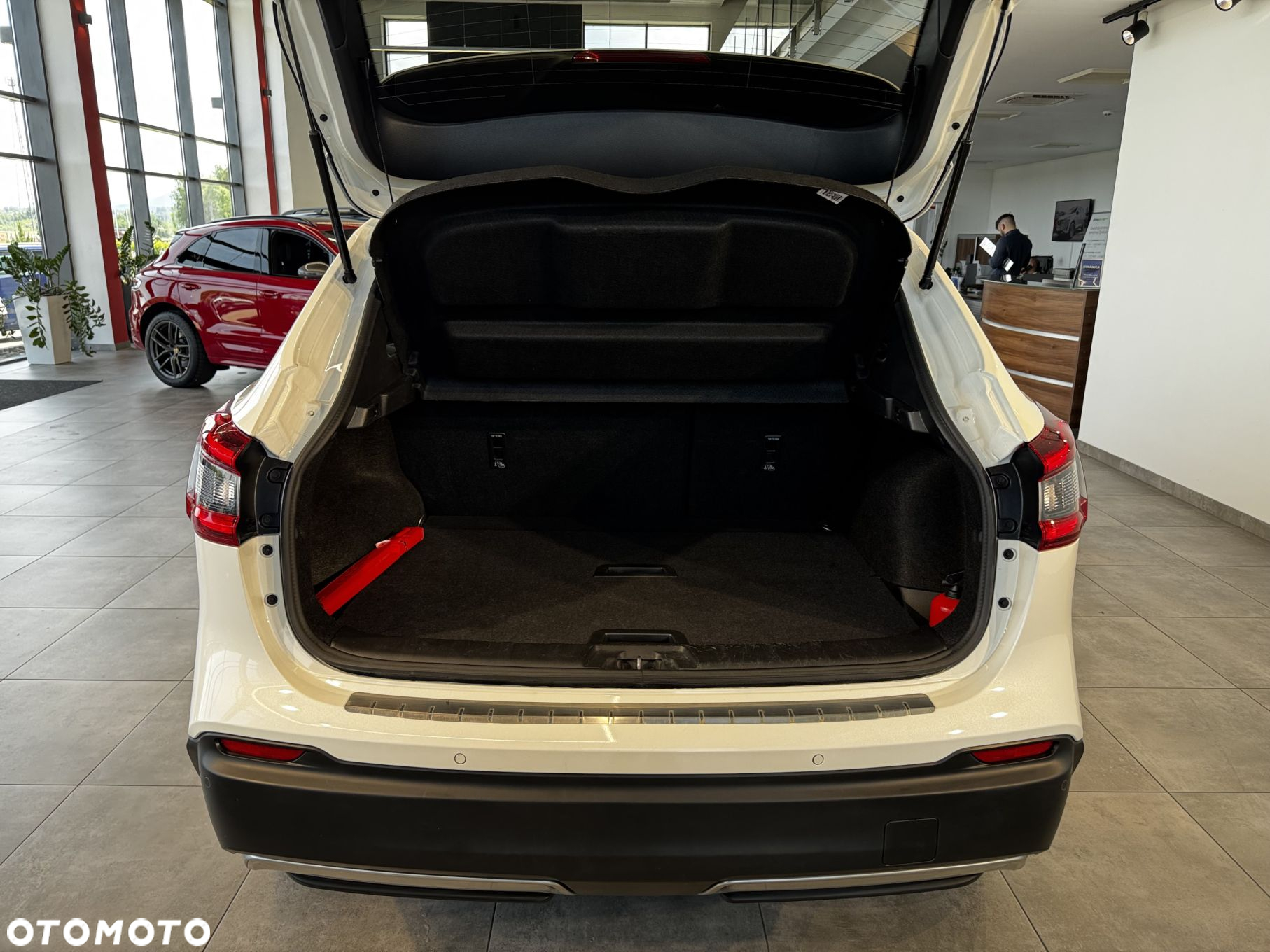Nissan Qashqai - 13