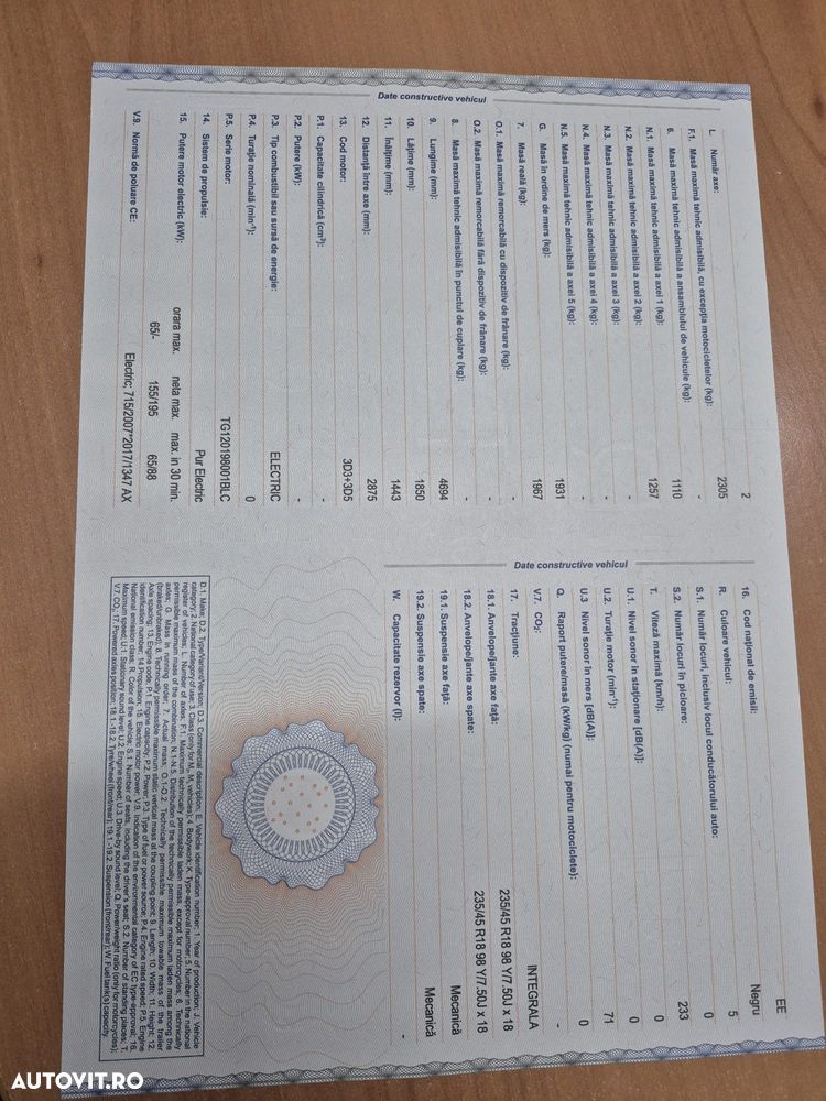 Tesla Model 3 Long Range - 14