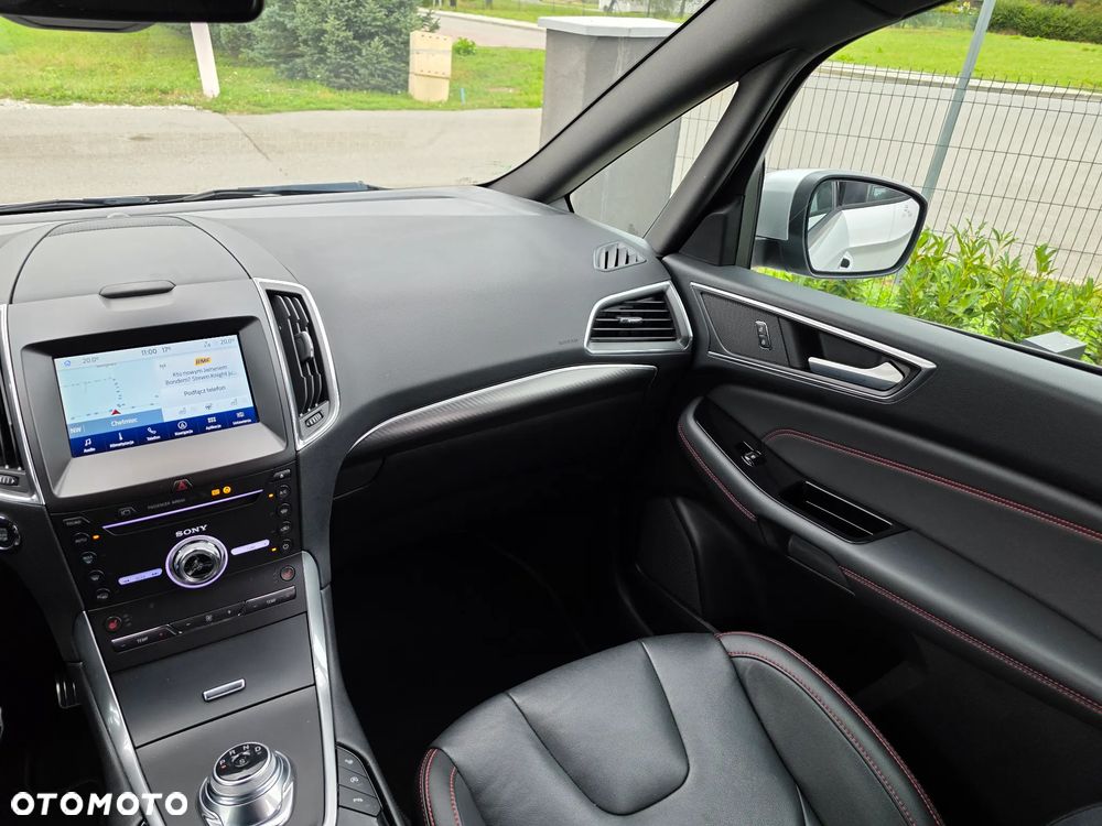 Ford S-Max 2.0 EcoBlue ST-LINE - 24