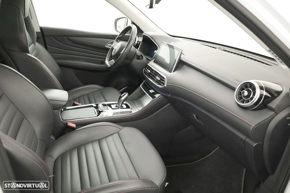 MG EHS 1.5 T-GDI Plug-in Hybrid Luxury - 25