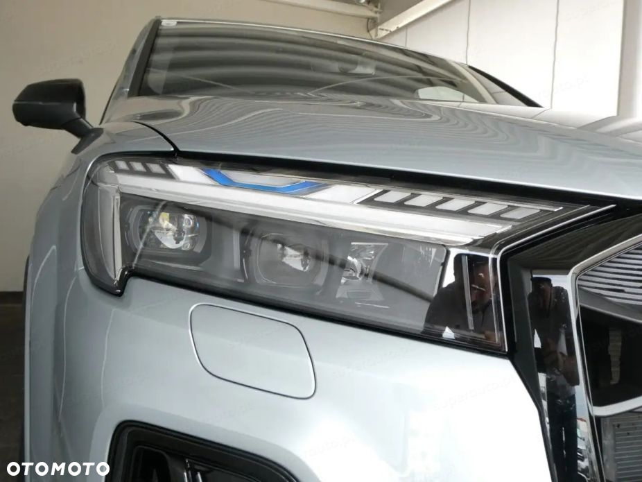 Audi Q7 - 9