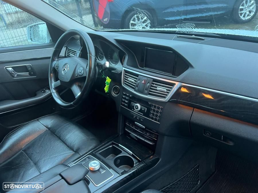 Mercedes-Benz E 250 BlueTEC Avantgarde Auto. - 8