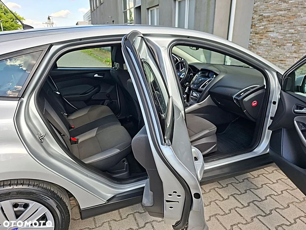 Ford Focus 1.6 TI-VCT Champions Edition - 29